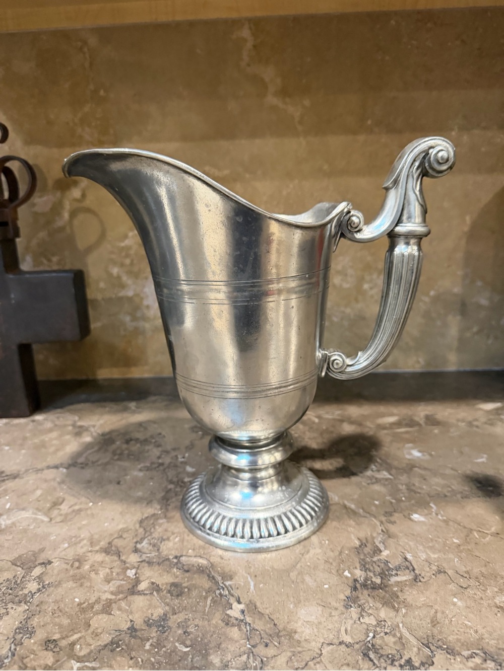 Arte Italica Peltro Romana Pitcher